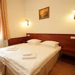 Ventus Rosa Self Service 3*