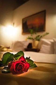 Ventus Rosa Self Service Aparthotel 3*