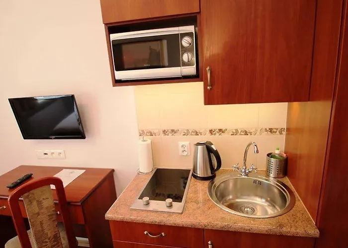 Ventus Rosa Self Service Aparthotel 3*