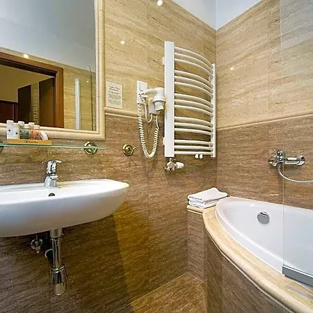 Ventus Rosa Self Service Appart hôtel 3*