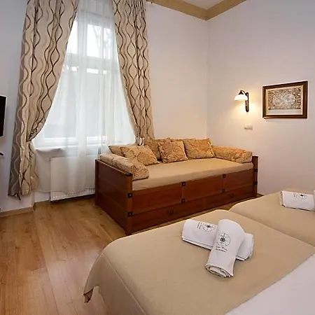 Ventus Rosa Self Service Aparthotel 3*