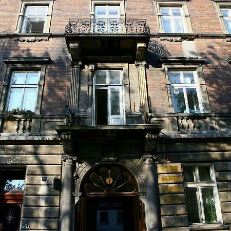 Ventus Rosa Self Service クラクフ