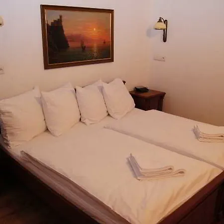 아파트호텔 Ventus Rosa Self Service 3*