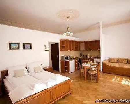 Ventus Rosa Self Service クラクフ