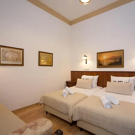 Hotel apartamentowy Ventus Rosa Self Service 3*